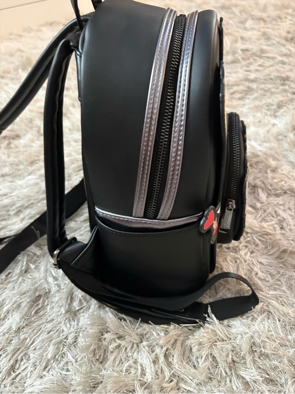 Loungefly villains Black Mini Backpack and Wallet - Picture 6 of 12